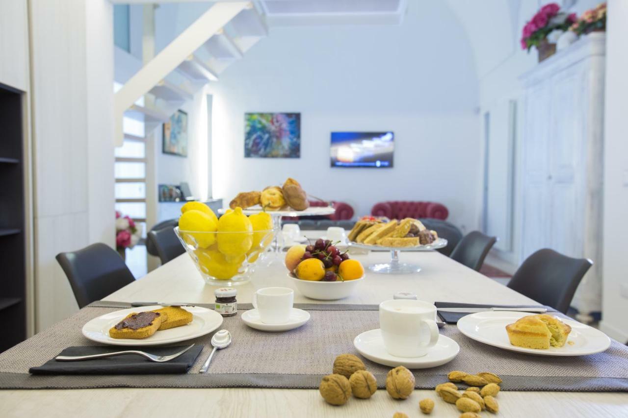 La Finestra Sul Convitto B&B Lecce Ngoại thất bức ảnh